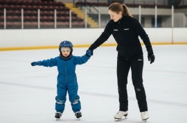 Arystan Figure skating, Лёд, Хоккей с шайбой