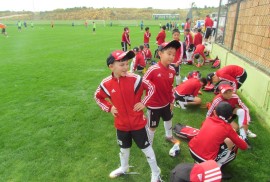FC Arlan, детский футбольный клуб, С мячом, Футбол
