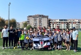 Besiktas Astana, футбольная школа, С мячом, Футбол